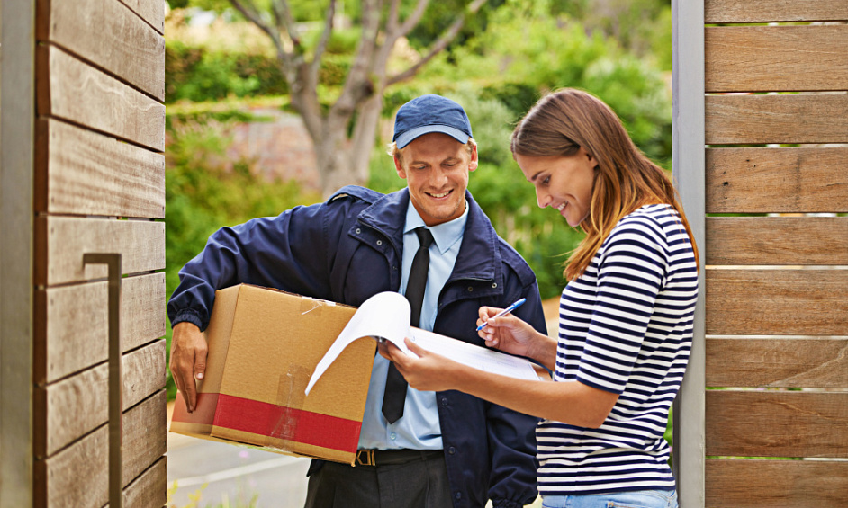 Courier, Gift Shop And Money Transfer Business In Calgary For Sale 1