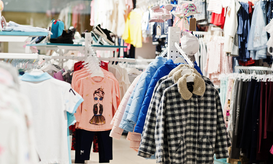Profitable Family Apparel Boutique On Granville Island For Sale 1