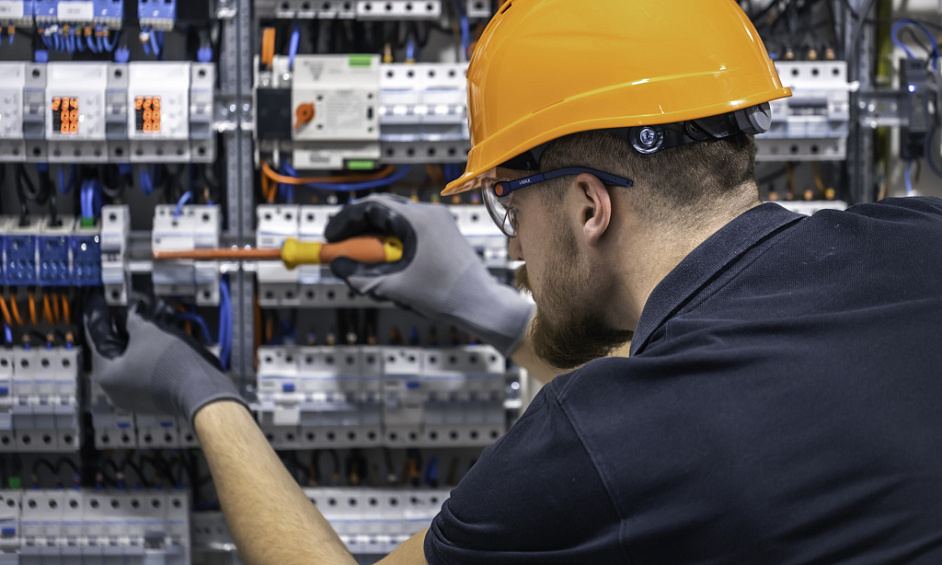 Profitable Industrial Electrical Contractor For Sale 1