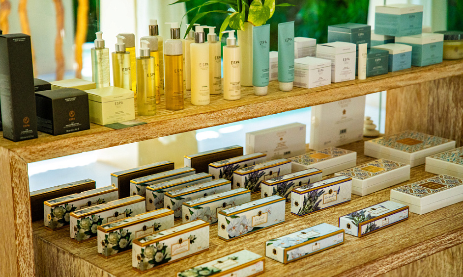 Health And Wellness Retail Store In Edmonton For Sale 1