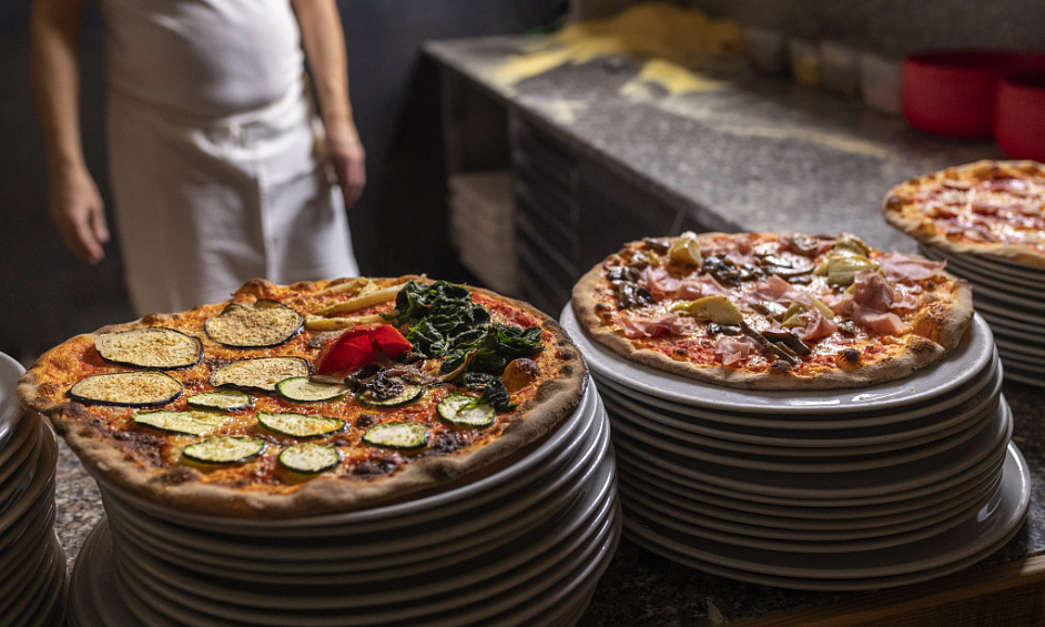 Ricky’s All Day Grill & Famoso Italian Pizzeria For Sale 1 Ricky’s All Day Grill & Famoso Italian Pizzeria For Sale 1