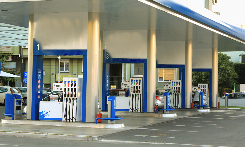 High Profit Gas Station With Convenience Store For Sale 1