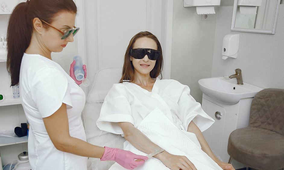 Established Spa And Laser Business In Surrey For Sale 1