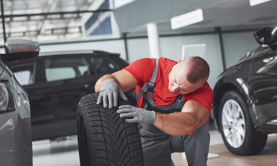 Tire Center With Good Income And Long Lease For Sale 1
