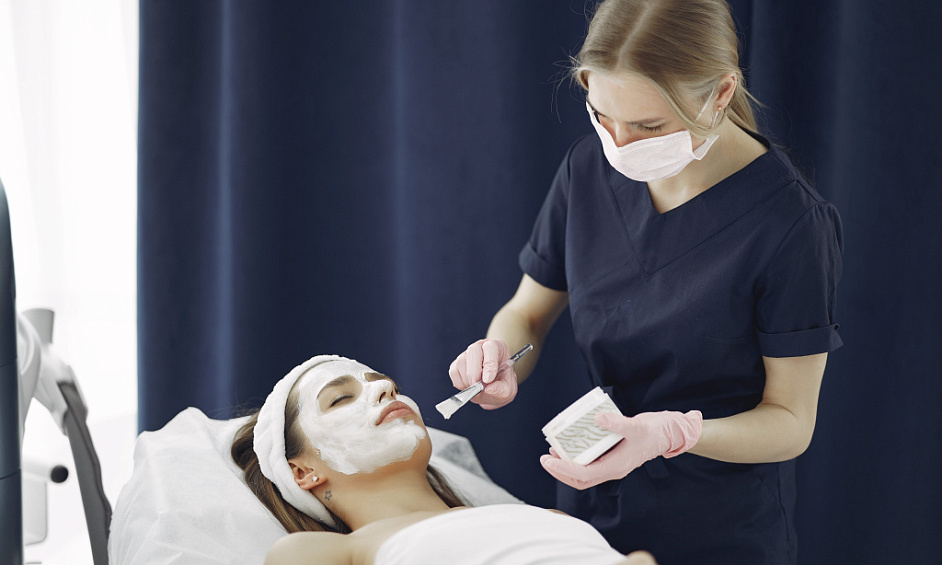 Medical Skincare Aesthetics Clinic In Edmonton, AB, Canada For Sale 1