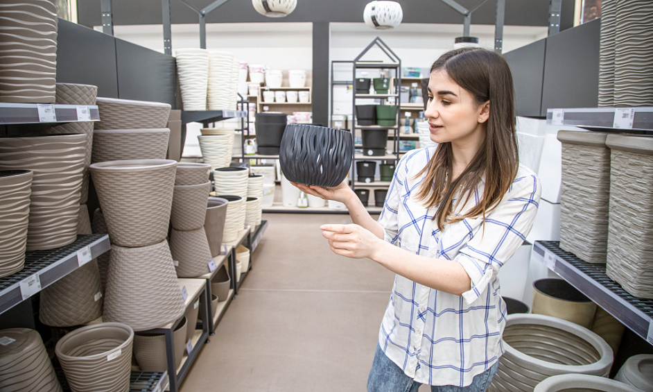 Attractive Retail Home Store For Sale 1