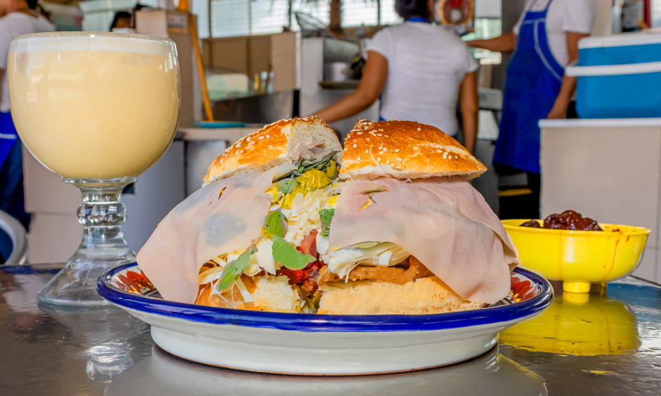 Humpty's Big Plate Diner In Fort Saskatchewan For Sale 1