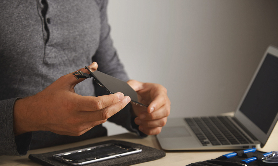 Established Computer And Cellphone Repair In Maple Ridge For Sale 1