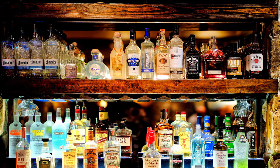 Lucrative Liquor Store In Nanaimo For Sale 1